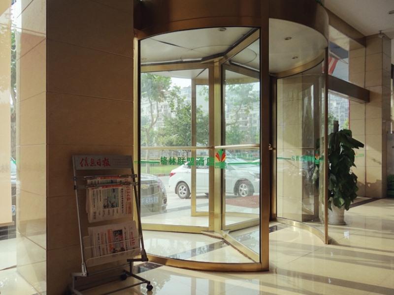 Greentree Alliance Jiangxi Nanchang Honggutan Middle Fenghuang Avenue Hotel 외부 사진