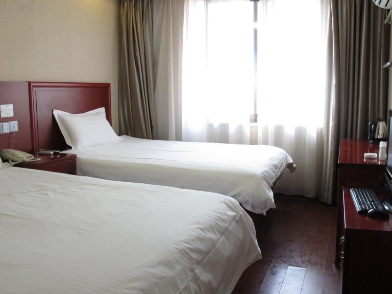 Greentree Alliance Jiangxi Nanchang Honggutan Middle Fenghuang Avenue Hotel 외부 사진