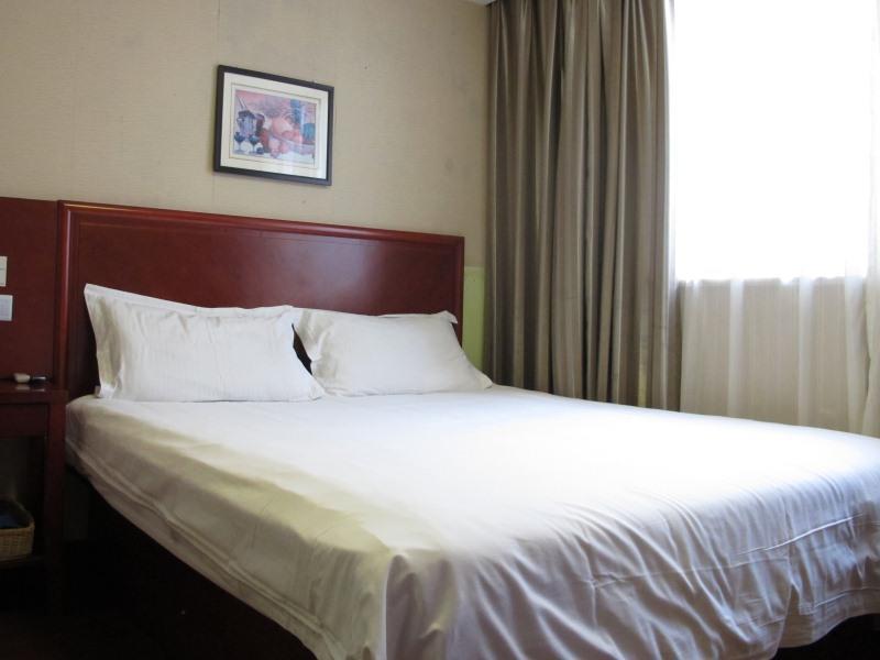 Greentree Alliance Jiangxi Nanchang Honggutan Middle Fenghuang Avenue Hotel 외부 사진