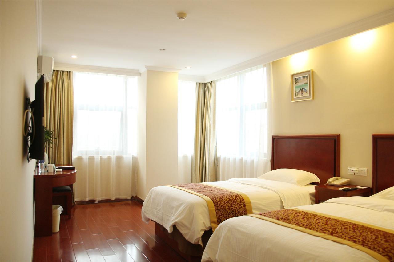 Greentree Alliance Jiangxi Nanchang Honggutan Middle Fenghuang Avenue Hotel 외부 사진