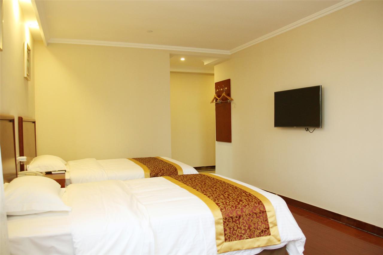 Greentree Alliance Jiangxi Nanchang Honggutan Middle Fenghuang Avenue Hotel 외부 사진