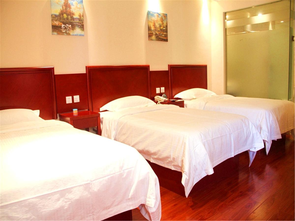 Greentree Alliance Jiangxi Nanchang Honggutan Middle Fenghuang Avenue Hotel 외부 사진